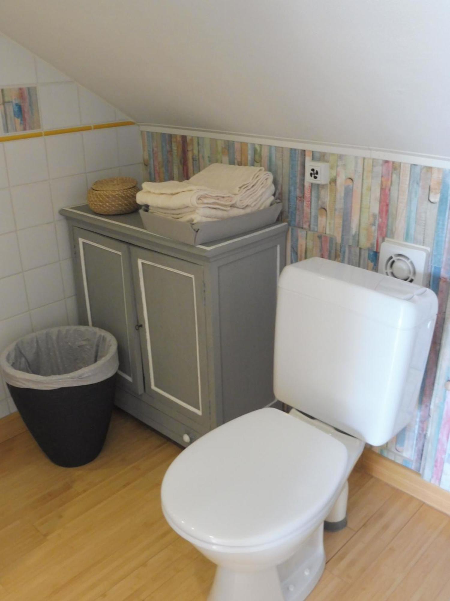 Bed and Breakfast La Lustinoise Екстер'єр фото